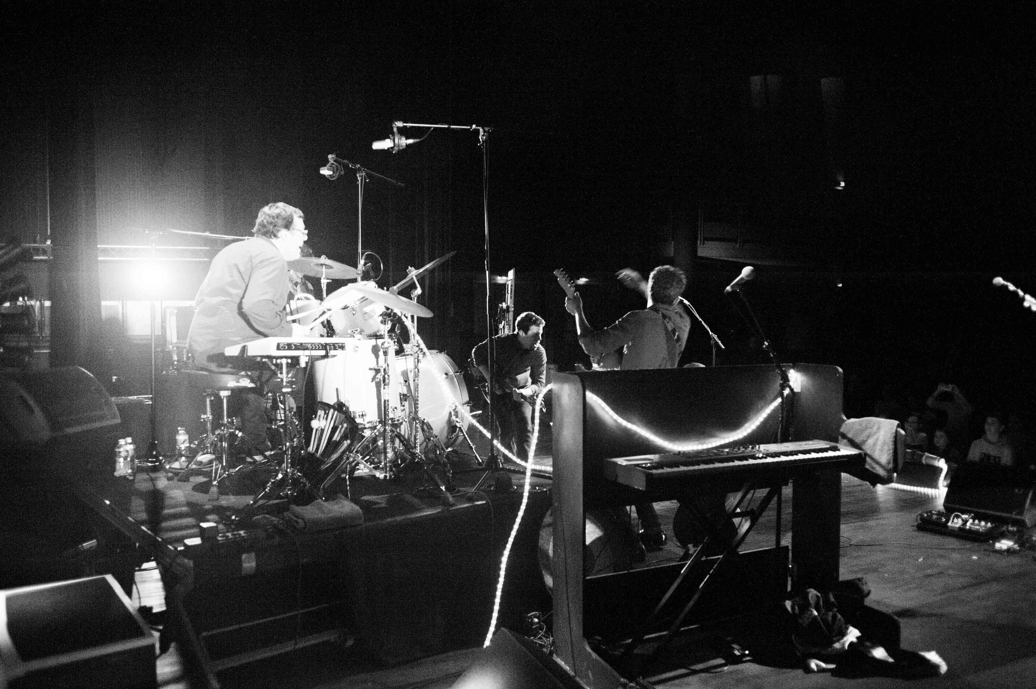 spectacles - blank - Spectacles